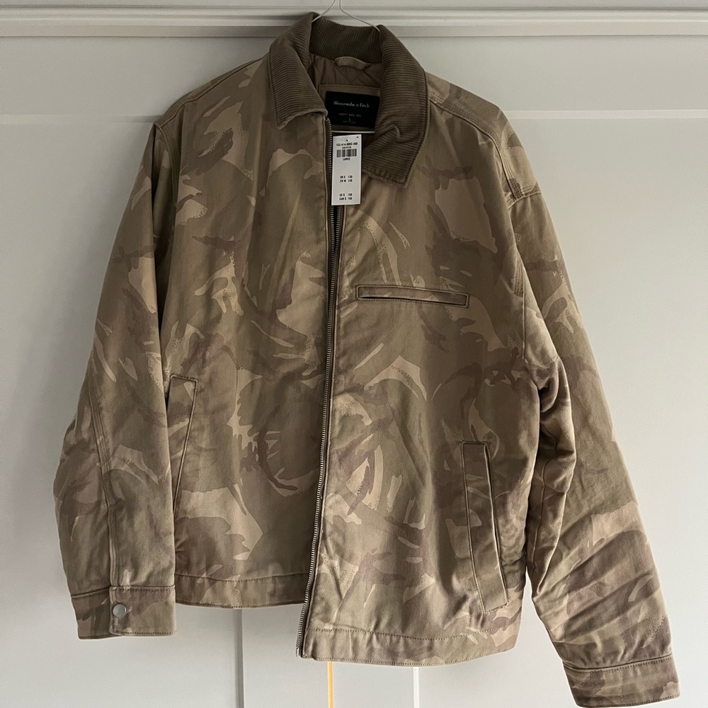 Abercrombie & Fitch NWT Camo Jacket